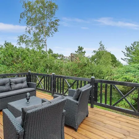 Feriehus Flora - 150m From The Sea By Interhome *